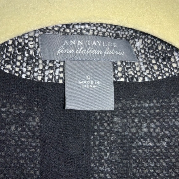 Ann Taylor Fringe Edged Wrap Jacket Sz 0 chiffon trim tweed belt hook closure - Picture 5 of 8